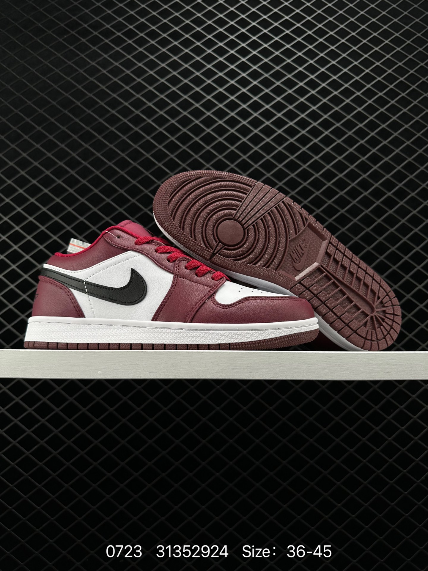 Nike Air Jordan 1 Low AJ1